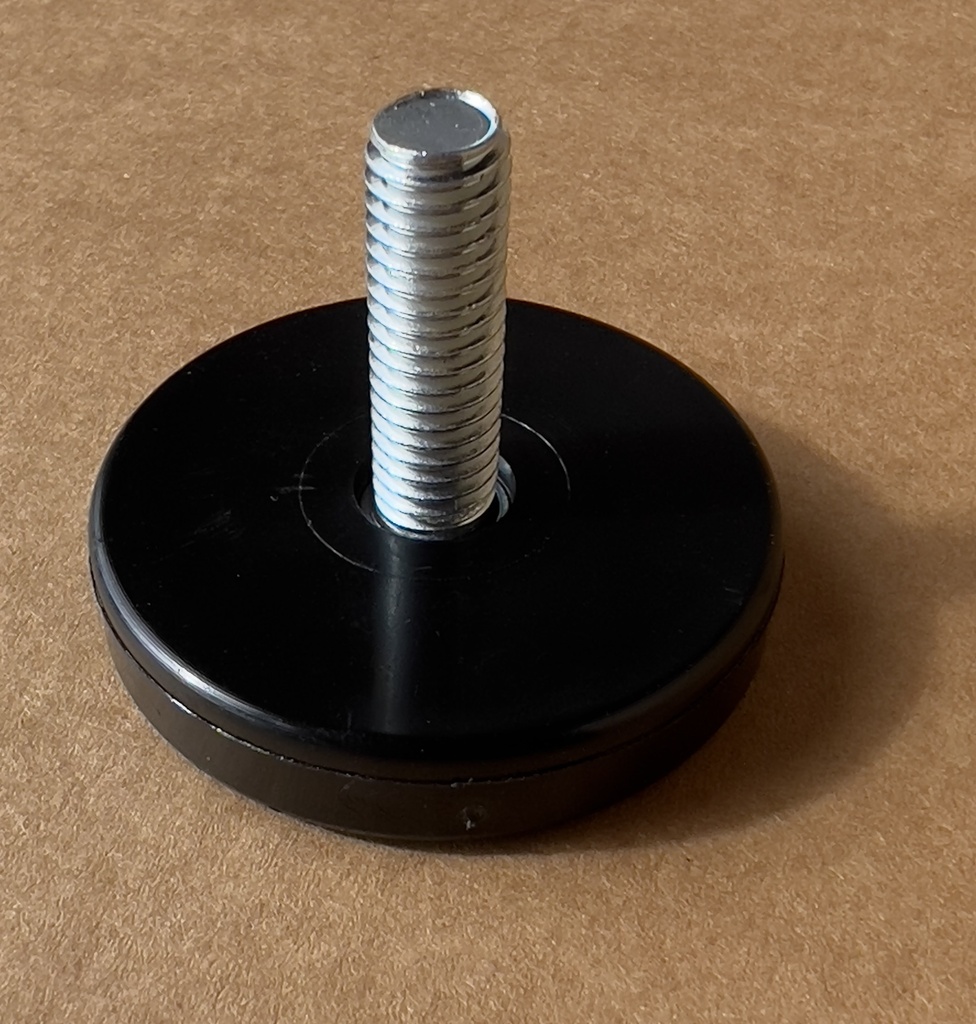 Patin caoutchouc vissable - R1-7